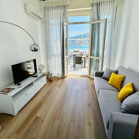 Front Bliss Mondello Palermo
